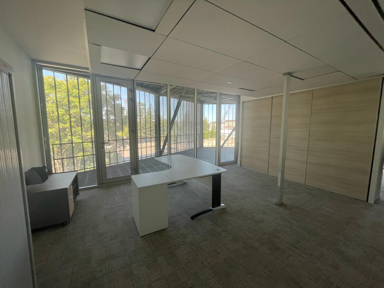 Bureau Nantes 279m² Location bureau Nantes Loire-Atlantique OLBUR2532674 0